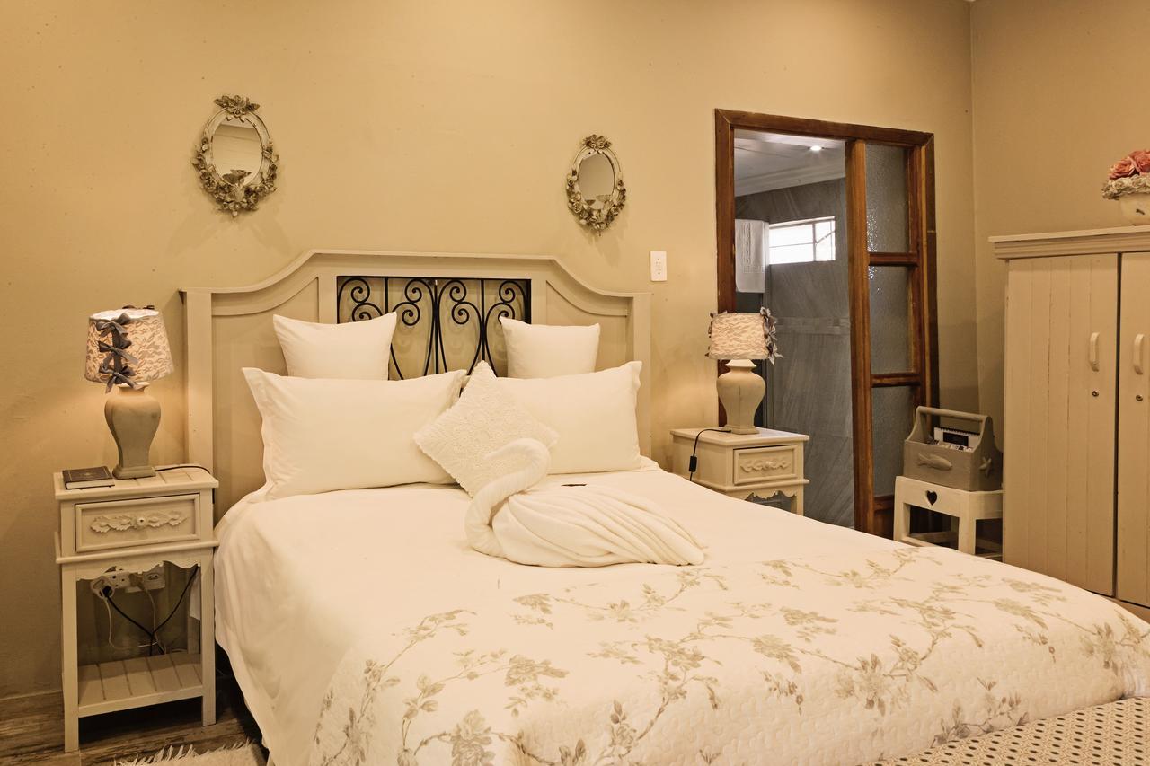 De Loft Guesthouse Piet Retief Ngoại thất bức ảnh